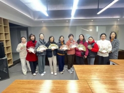 5d83f3ab5c09d1d324a92c844ee0284d