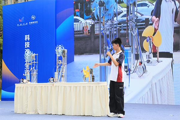 1758354845290018715.jpg 4.jpg