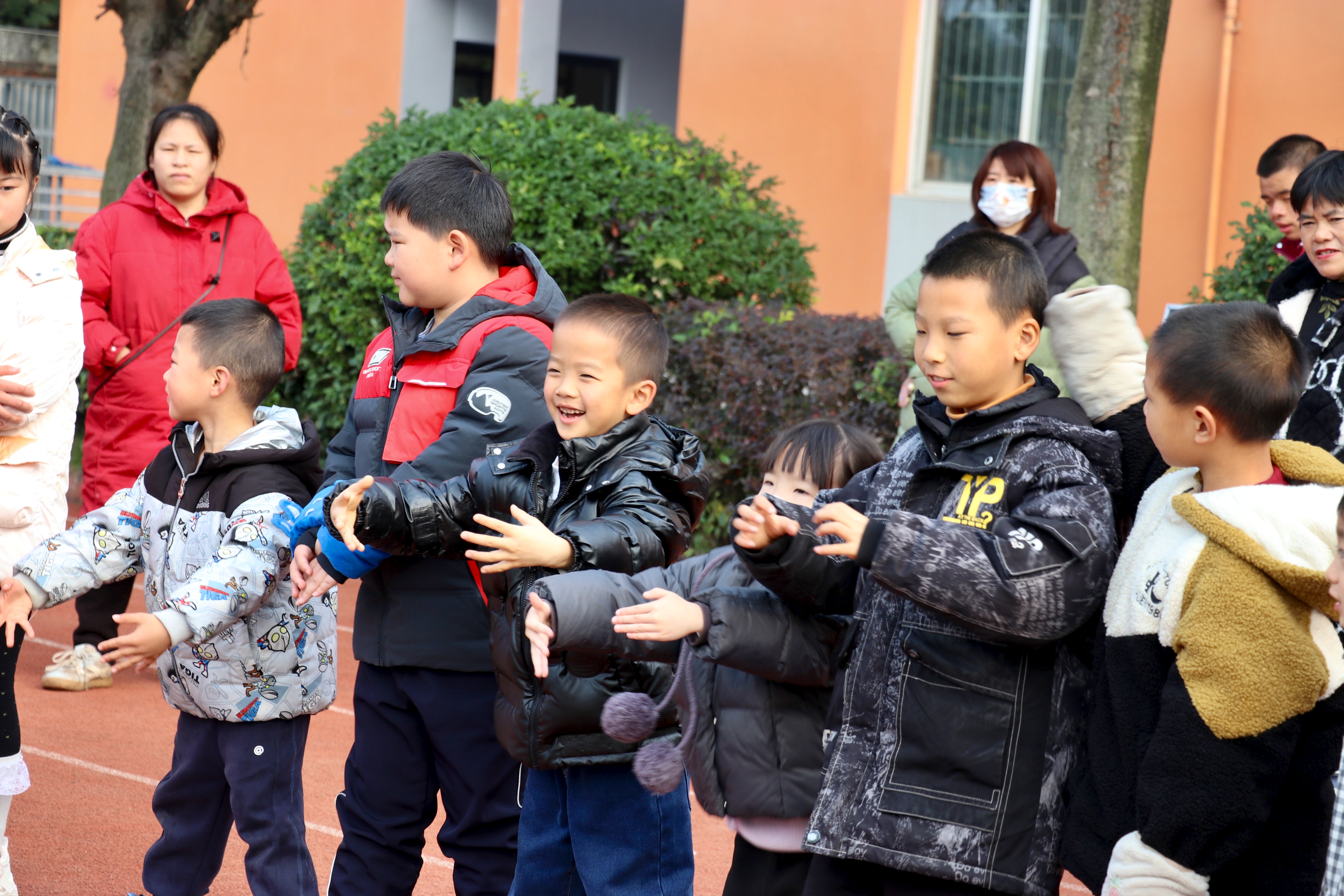 1765937968996094749.jpg IMG_20251211_121354.jpg