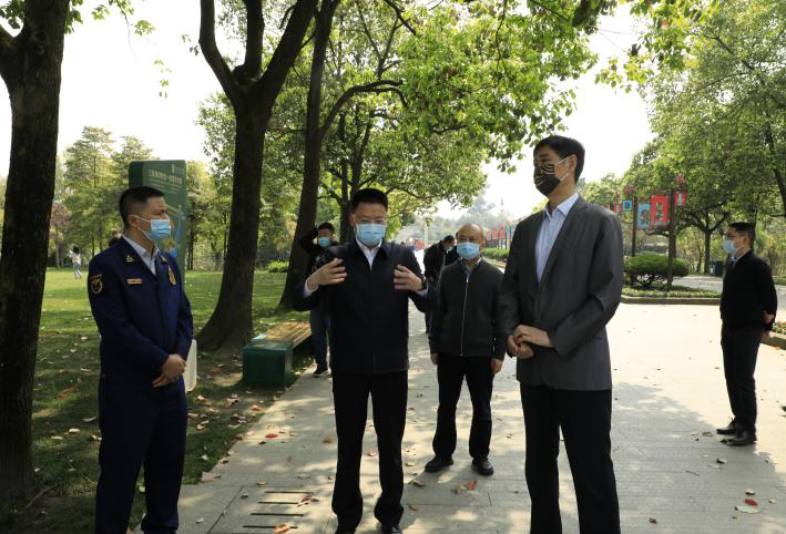 如履薄冰慎终如始广汉市委书记王锐率队督导清明假期安全工作